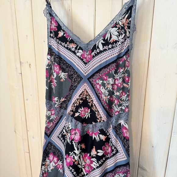 Free People Stevie Maxi Dress Size M Boho Lace Flowy Floral Mixed Media Light - Picture 4 of 7